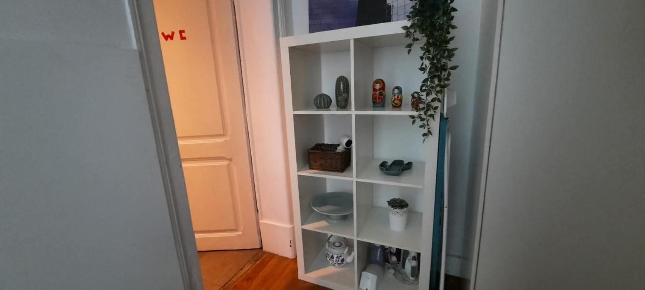 Sunny Terrace Apt, Close To Downtown! 2 Bedroom Flat Lisboa Extérieur photo